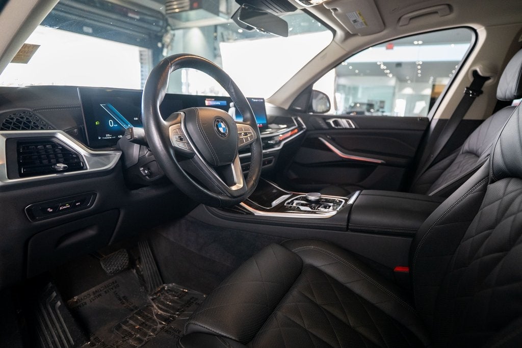 2024 BMW X7 xDrive40i