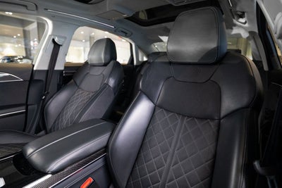 2022 Audi S8 4.0T quattro