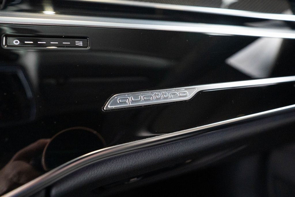 2022 Audi S8 4.0T quattro