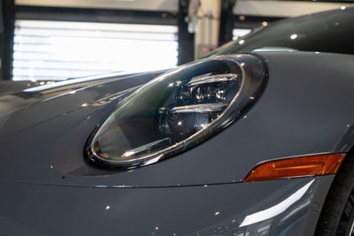 2025 Porsche 911 Carrera