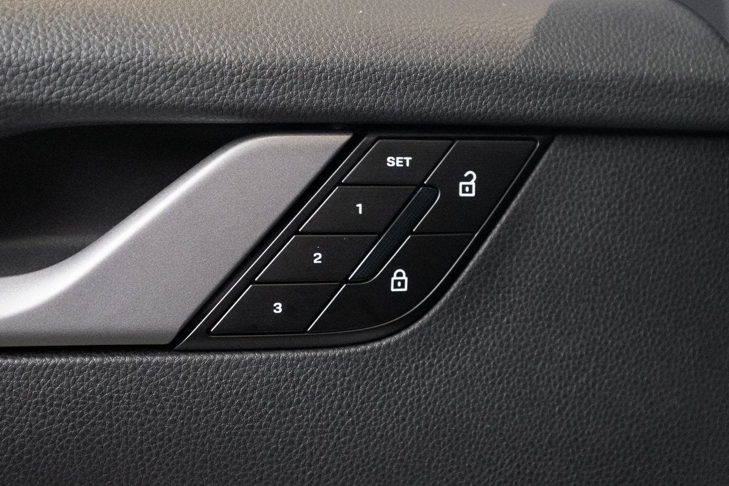 2025 Porsche 911 Carrera