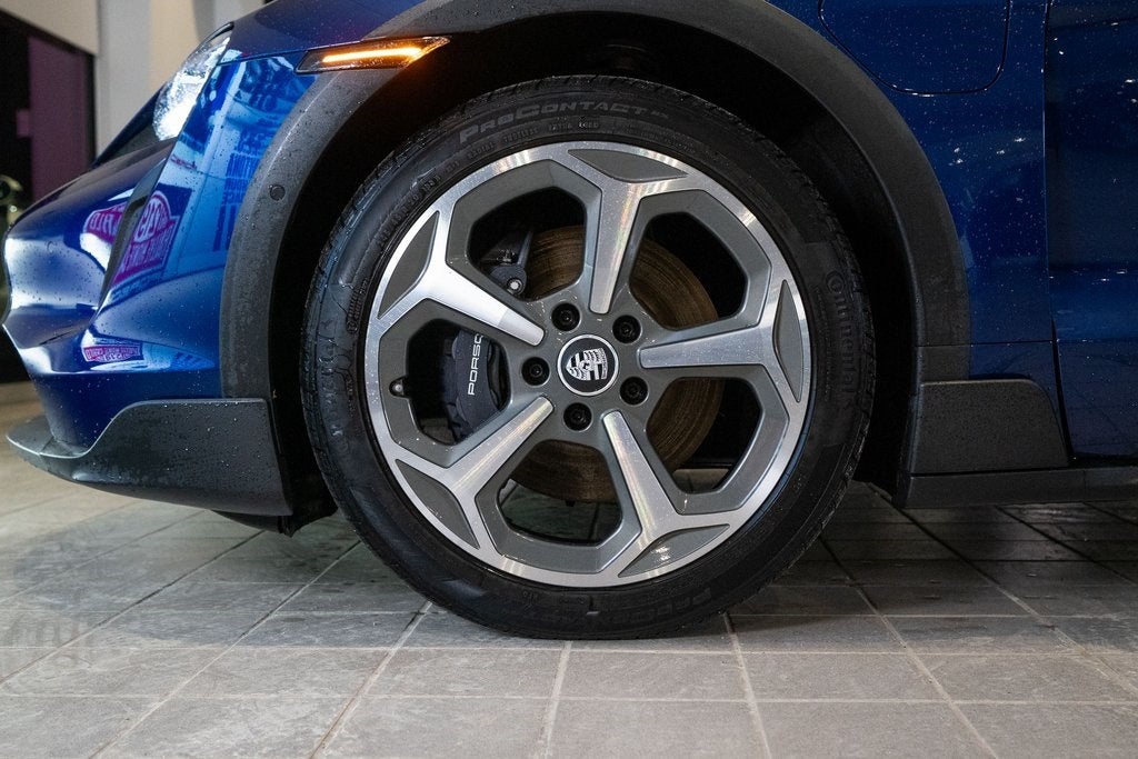 2022 Porsche Taycan Cross Turismo 4