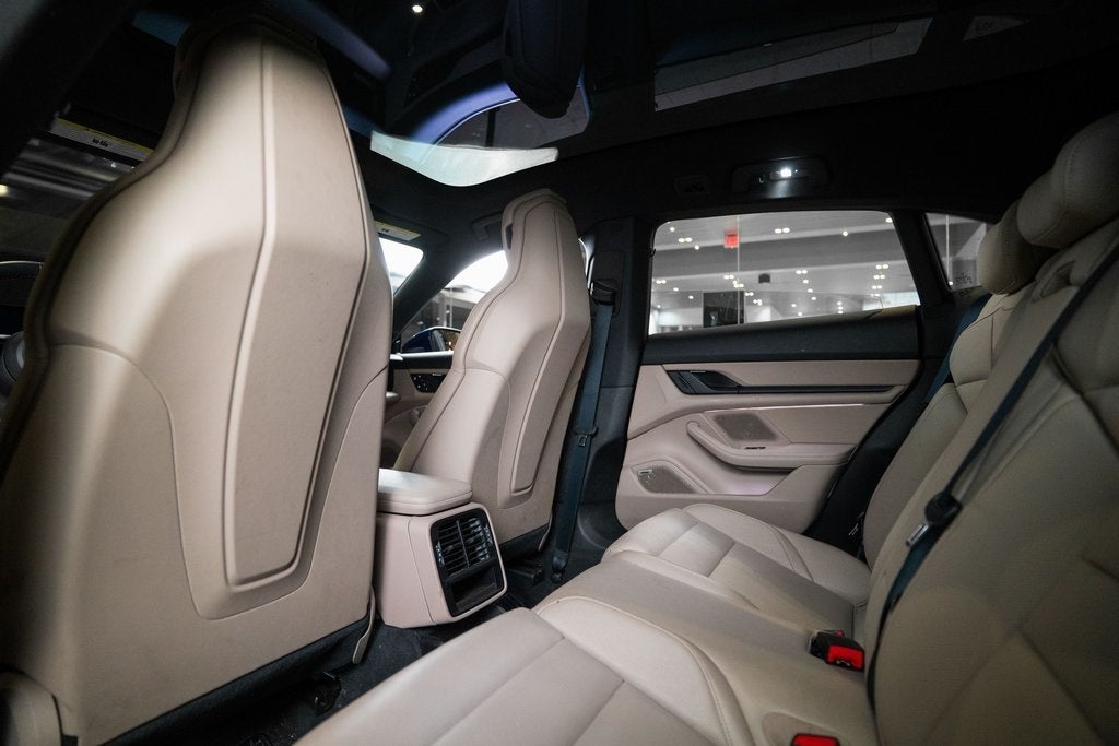 2022 Porsche Taycan Cross Turismo 4