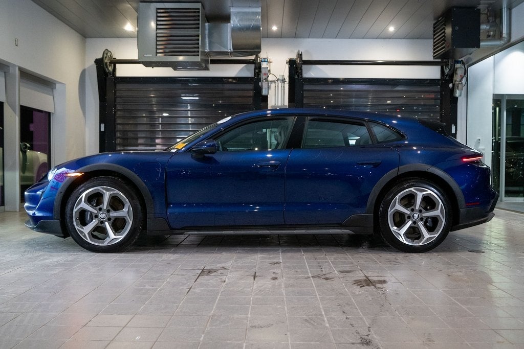 2022 Porsche Taycan Cross Turismo 4