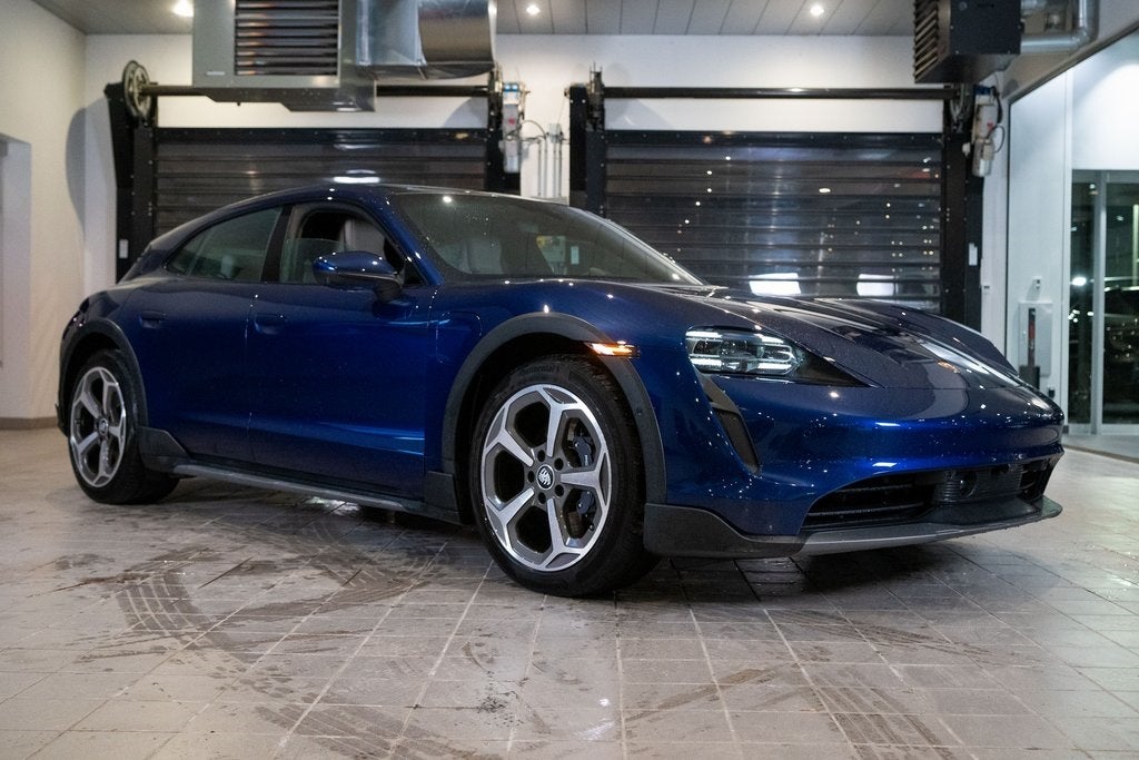 2022 Porsche Taycan Cross Turismo 4