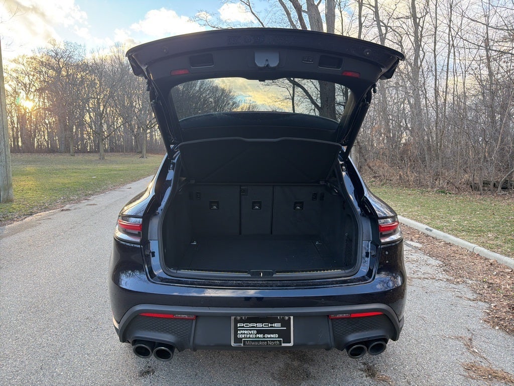 2023 Porsche Macan T