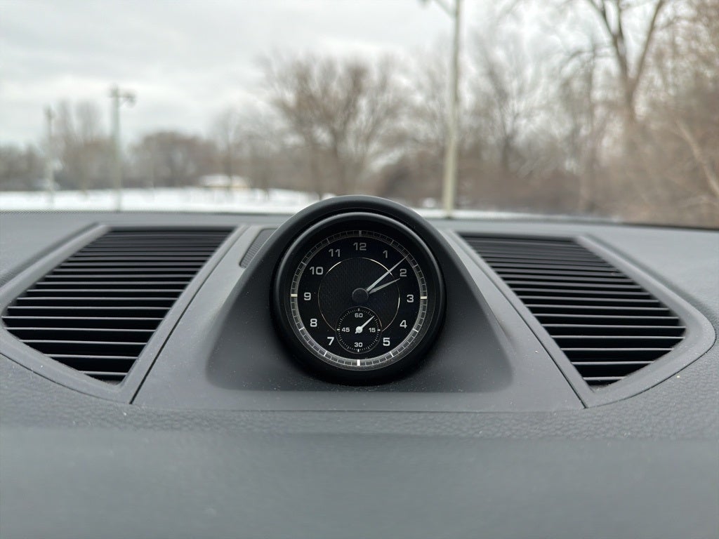 2022 Porsche Macan AWD