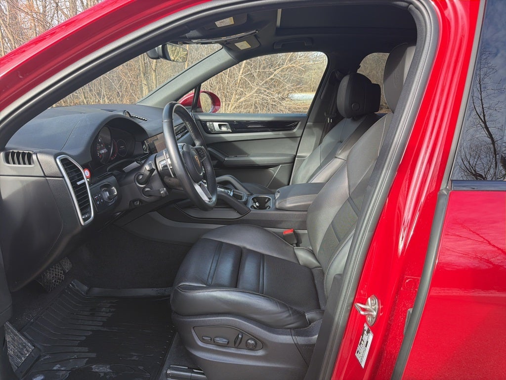 2023 Porsche Cayenne AWD