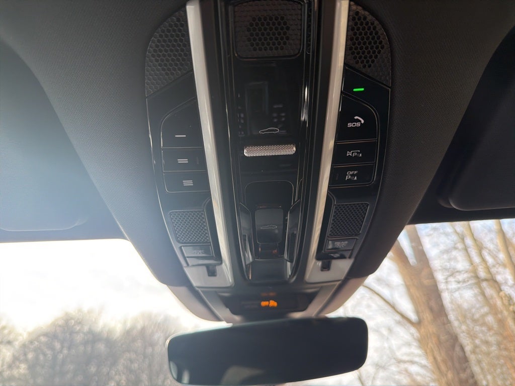 2023 Porsche Cayenne AWD