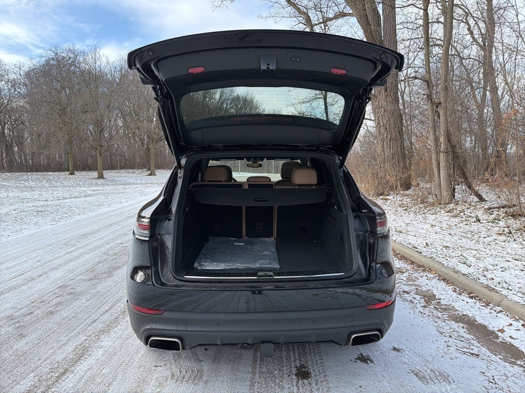 2023 Porsche Cayenne AWD