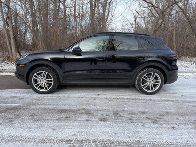 2023 Porsche Cayenne AWD