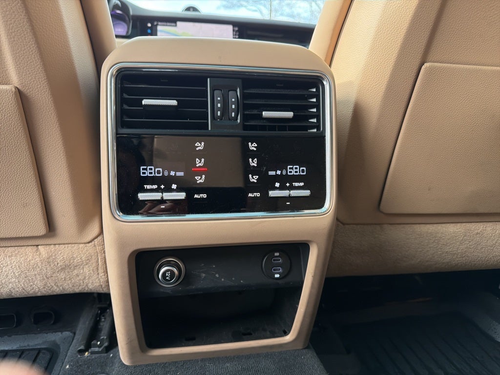 2023 Porsche Cayenne AWD