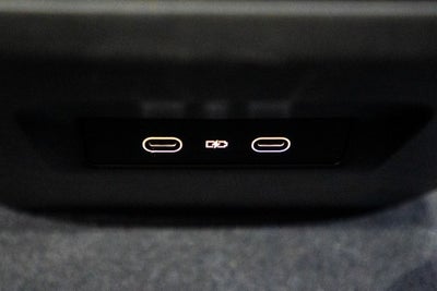 2025 Porsche Macan Electric Premium