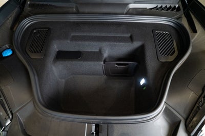 2025 Porsche Macan Electric Premium