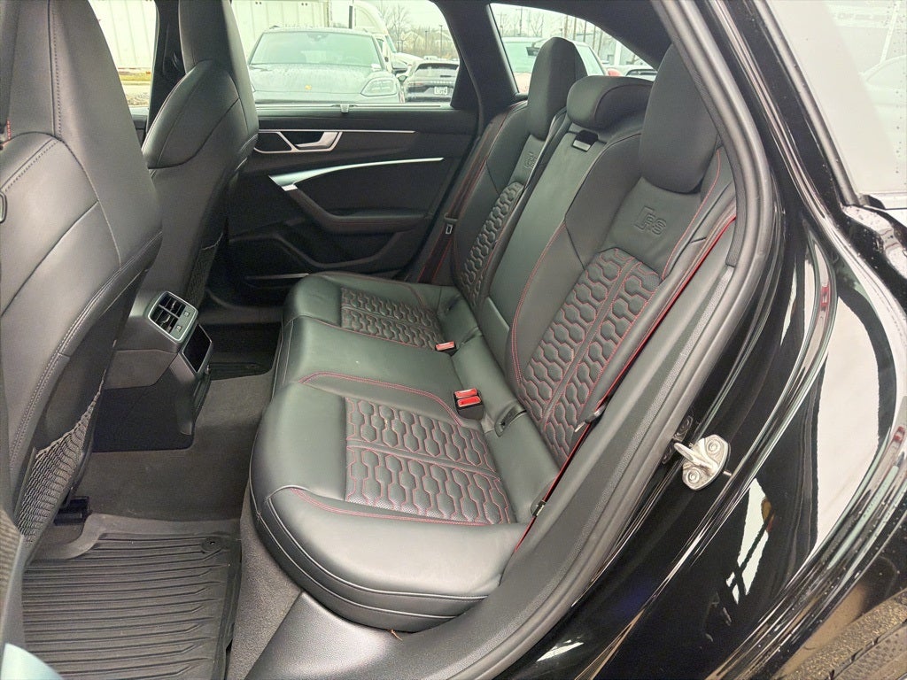 2022 Audi RS 6 4.2 quattro