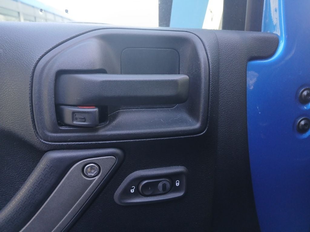 2016 Jeep Wrangler Willys Wheeler