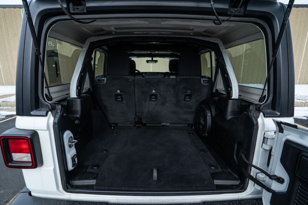 2022 Jeep Wrangler Unlimited Sahara