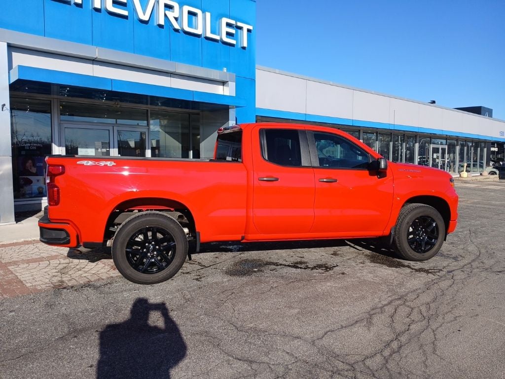 2023 Chevrolet Silverado 1500 Custom