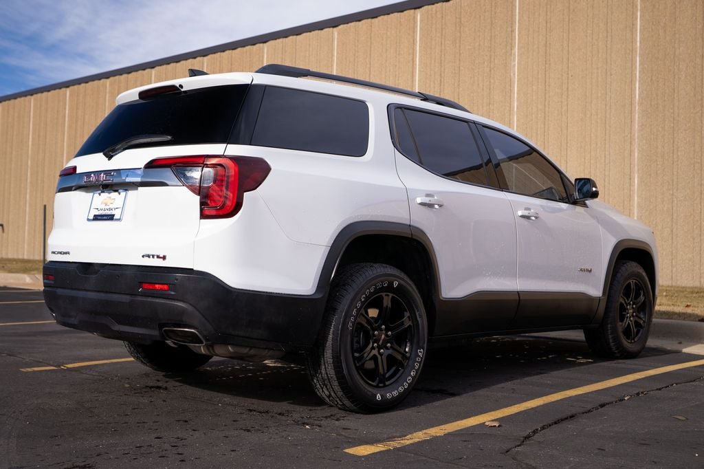 2020 GMC Acadia AT4