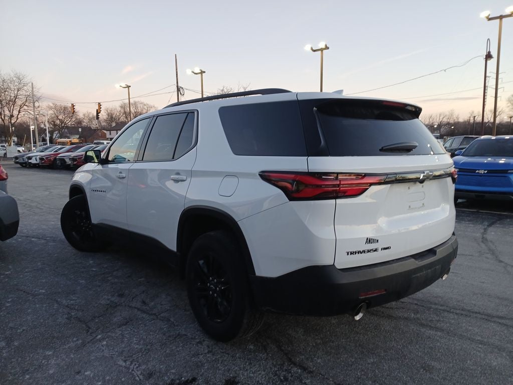 2022 Chevrolet Traverse LS