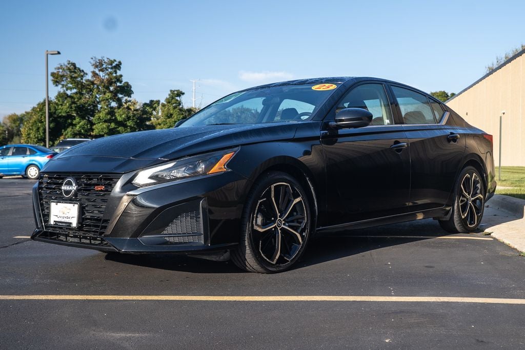 2023 Nissan Altima 2.5 SR