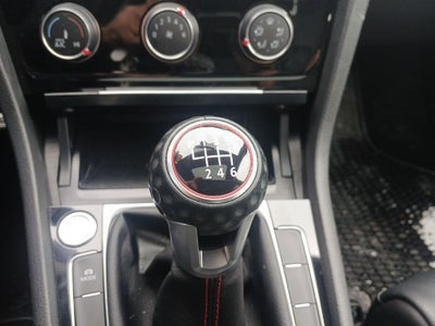 2018 Volkswagen Golf GTI 2.0T SE