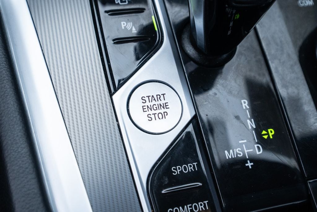 2022 BMW X6 xDrive40i