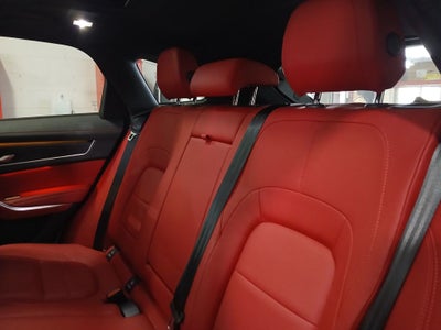 2025 Jaguar F-PACE P400 R-Dynamic S