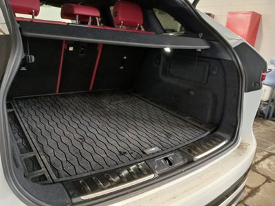 2025 Jaguar F-PACE P400 R-Dynamic S