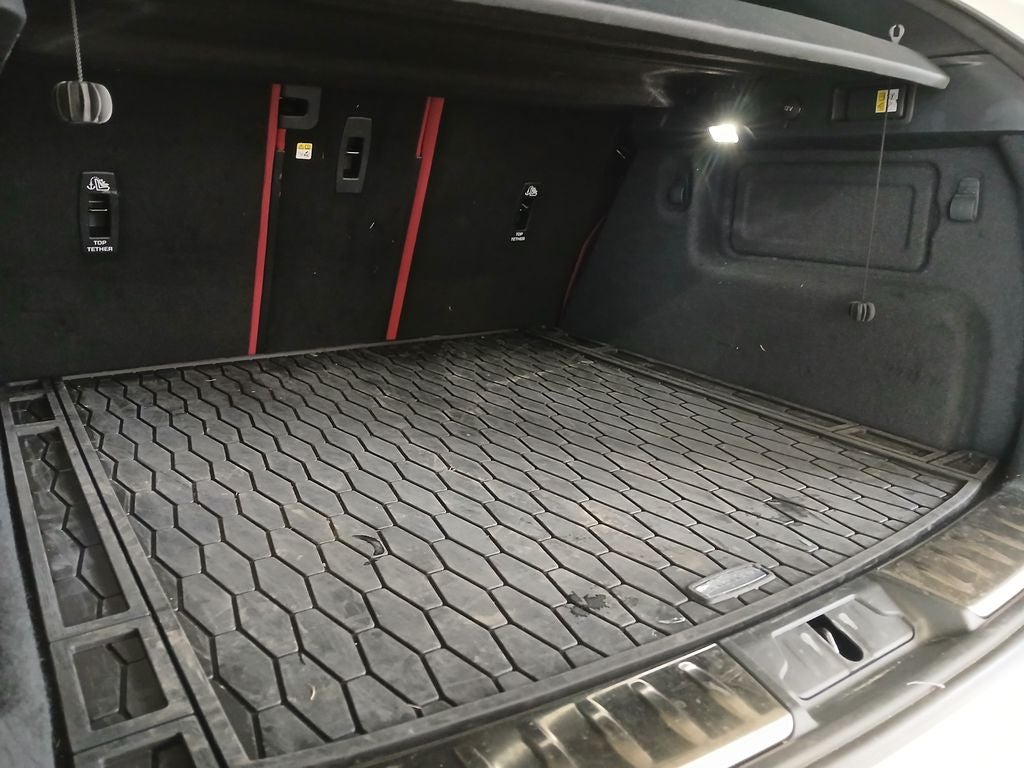 2025 Jaguar F-PACE P400 R-Dynamic S