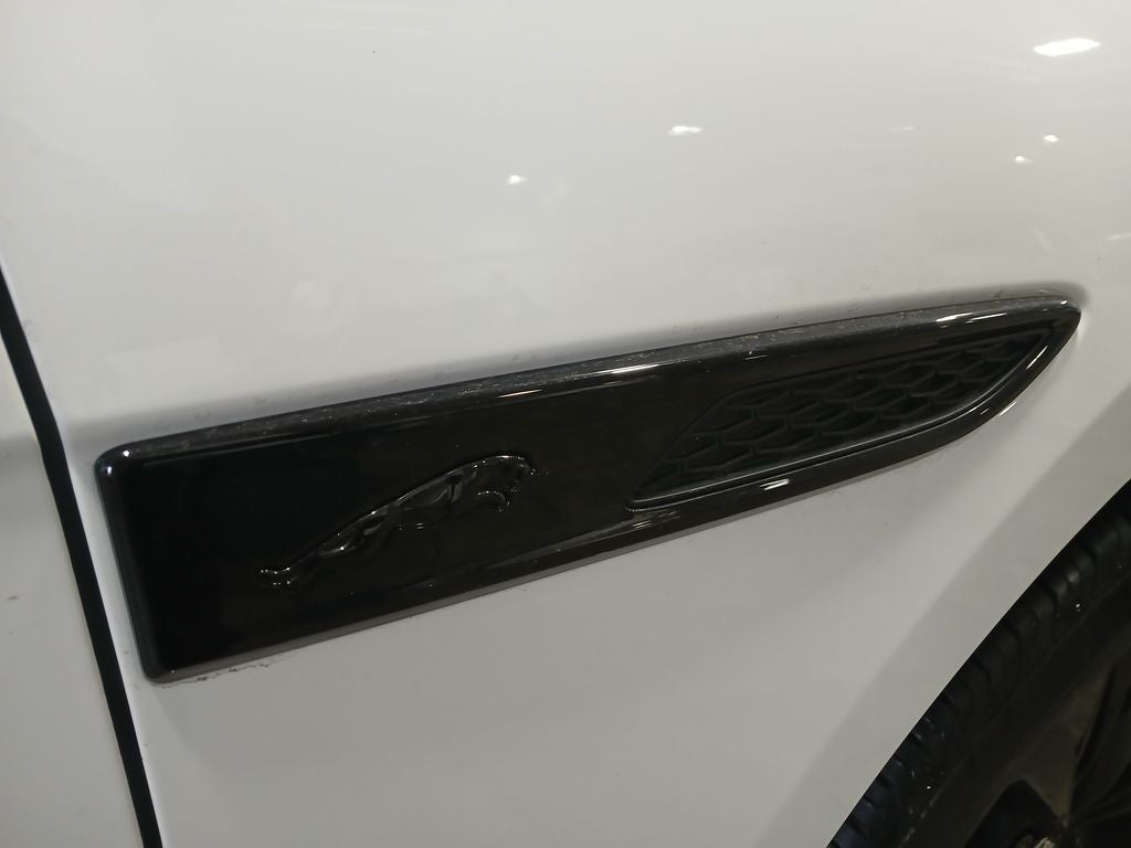 2025 Jaguar F-PACE P400 R-Dynamic S