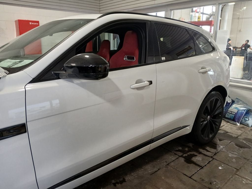 2025 Jaguar F-PACE P400 R-Dynamic S