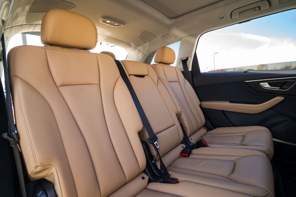 2025 Audi Q7 45 Premium Plus quattro