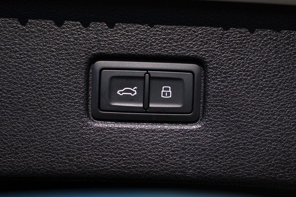 2025 Audi Q7 45 Premium Plus quattro