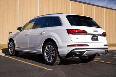 2025 Audi Q7 45 Premium Plus quattro