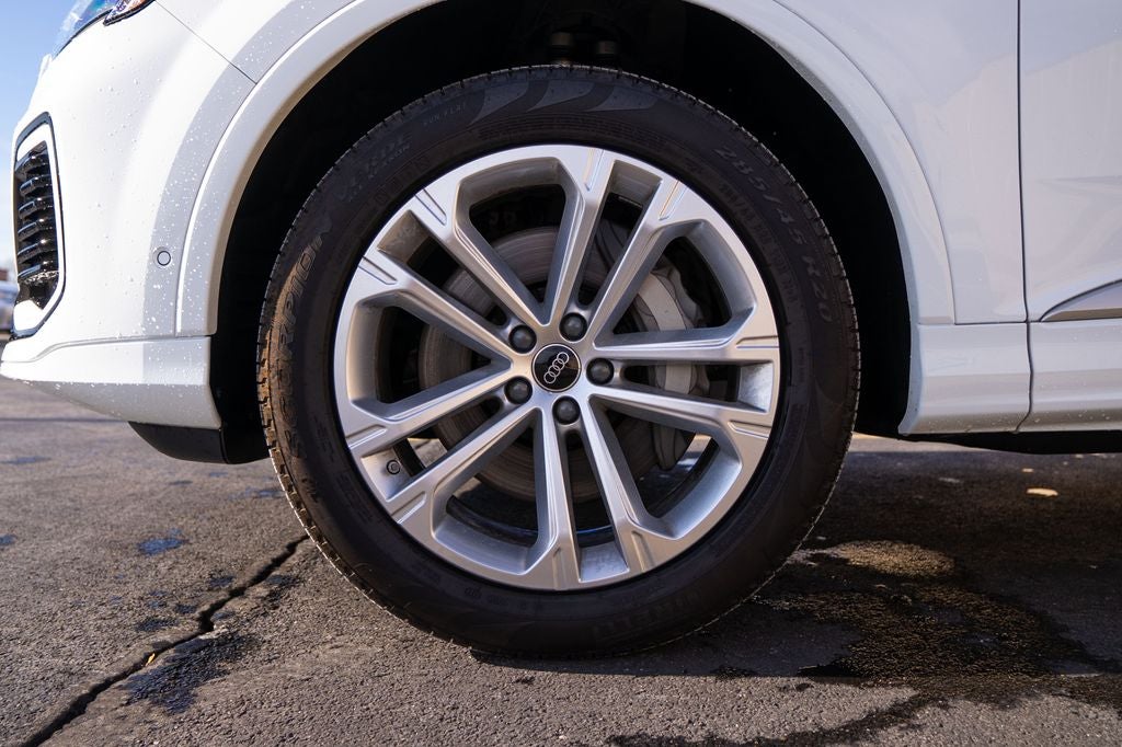 2025 Audi Q7 45 Premium Plus quattro