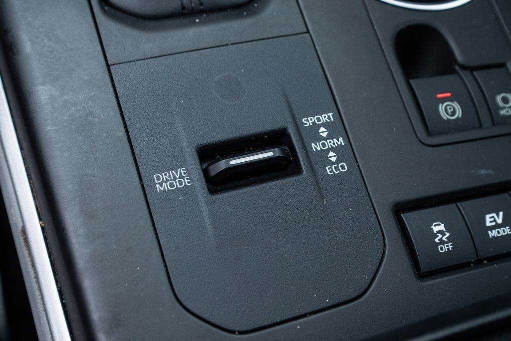 2020 Toyota Highlander Hybrid XLE