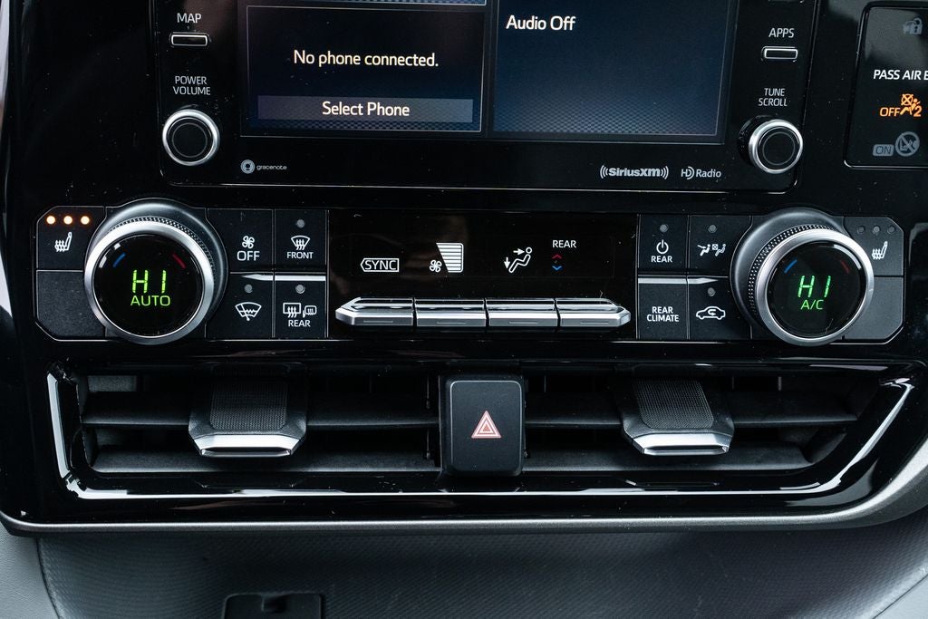 2020 Toyota Highlander Hybrid XLE