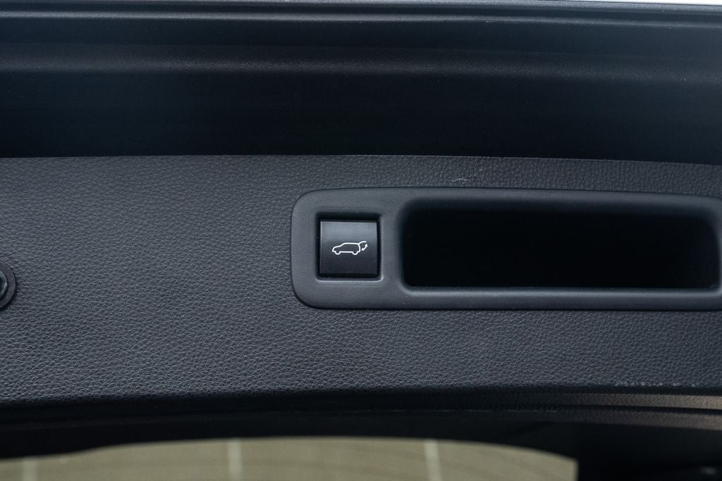 2020 Toyota Highlander Hybrid XLE