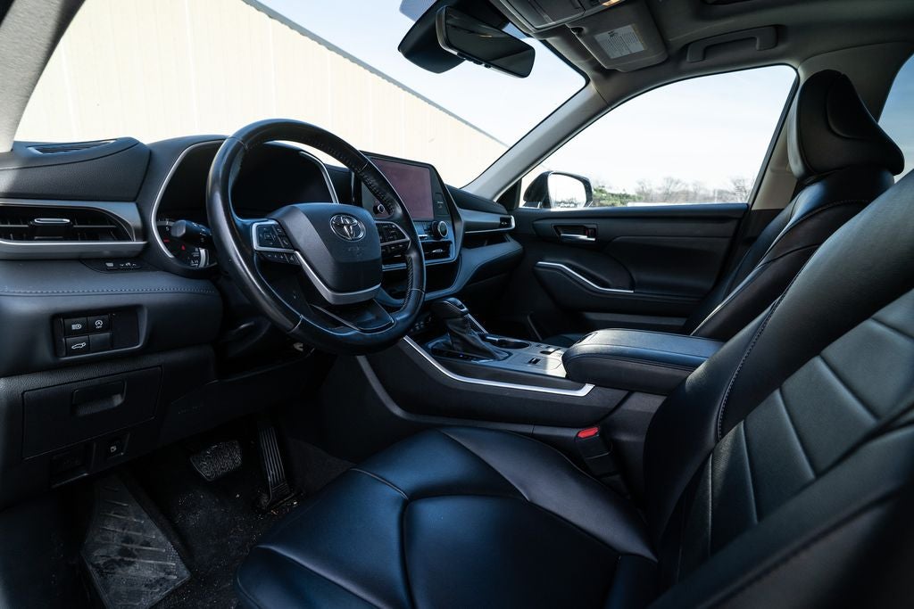 2023 Toyota Highlander XLE