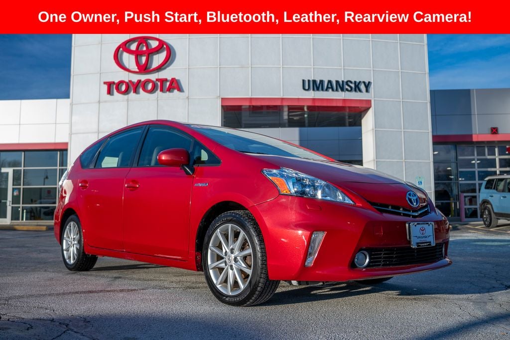 2013 Toyota Prius v Two