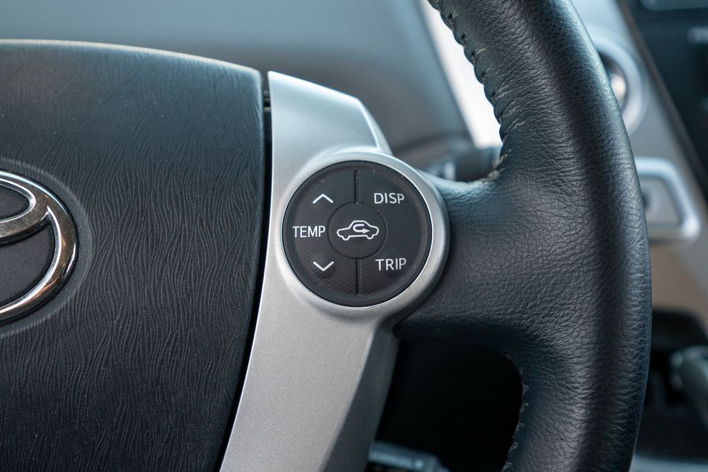 2013 Toyota Prius v Two