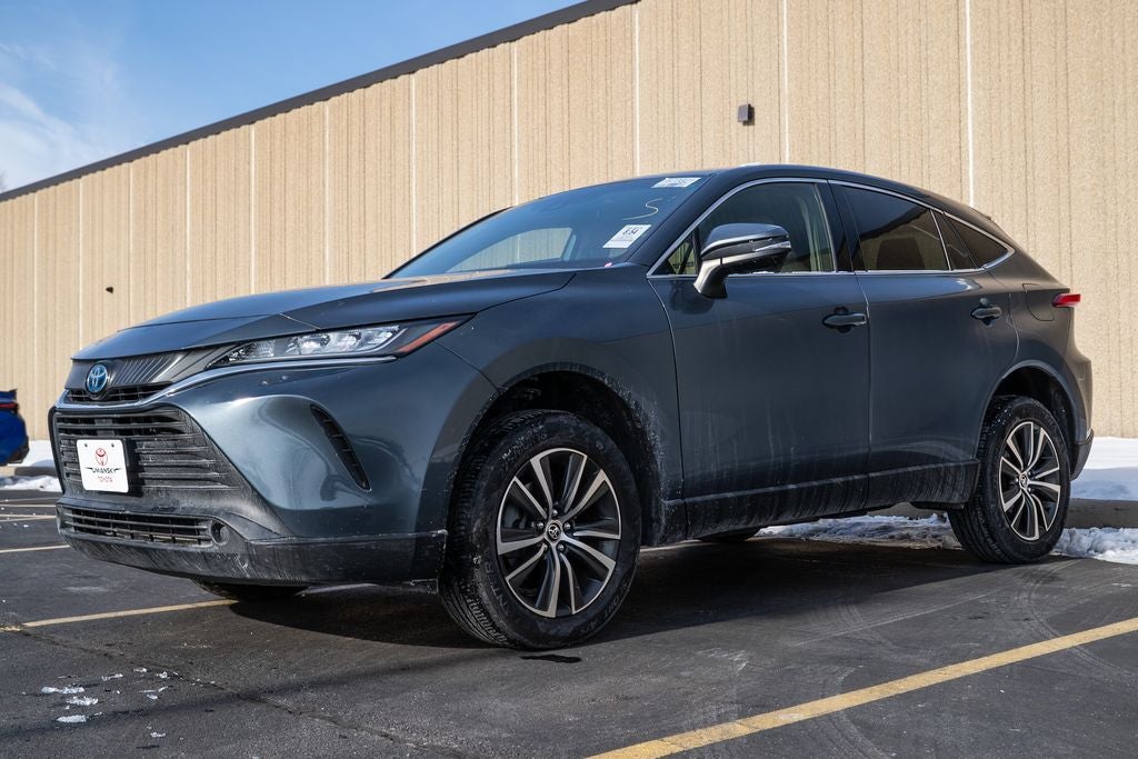 2022 Toyota Venza LE