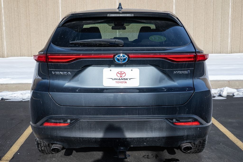 2022 Toyota Venza LE
