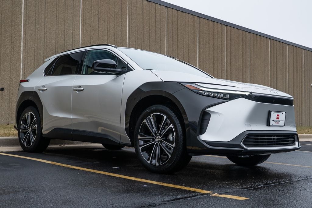 2024 Toyota bZ4X Limited