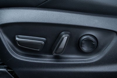 2024 Toyota bZ4X Limited