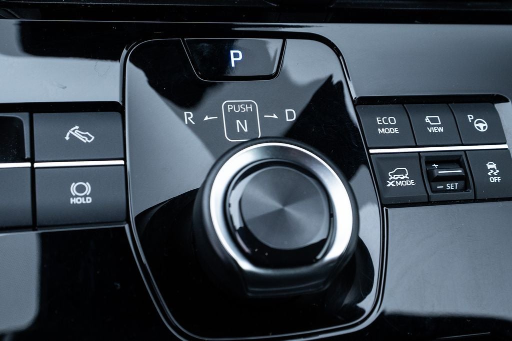 2024 Toyota bZ4X Limited