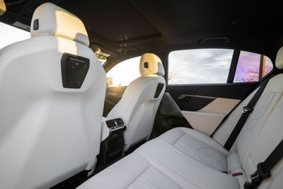 2025 BMW i5 xDrive40