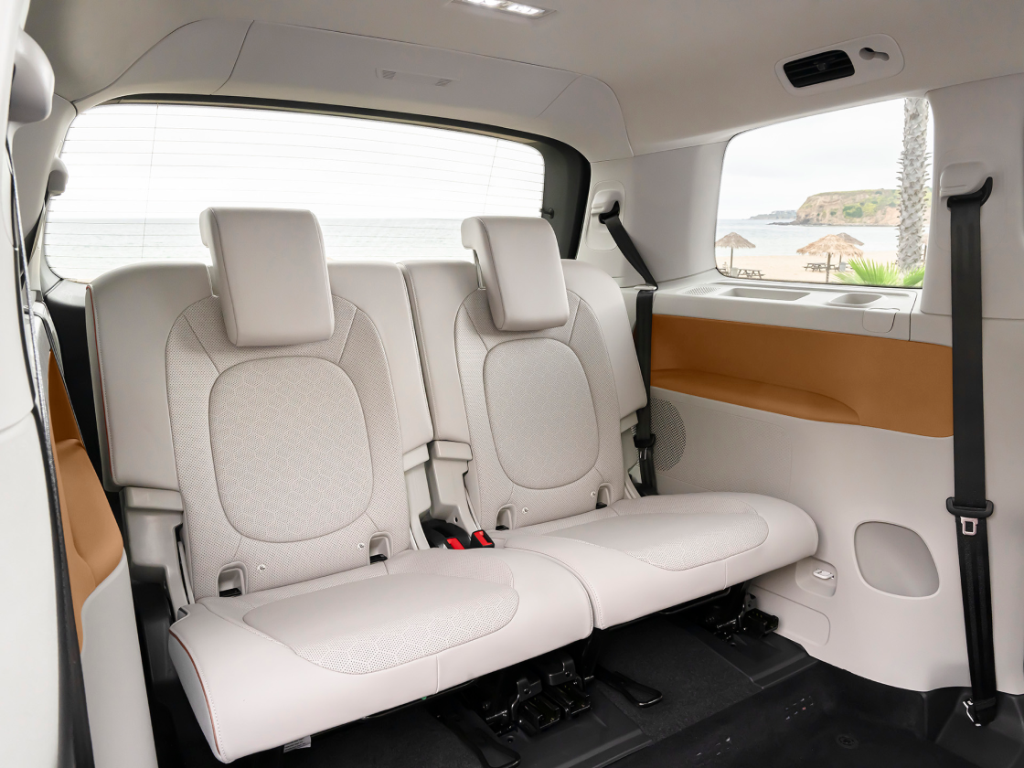 Volkswagen of Milwaukee North in Milwaukee WI